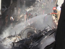 pia crash coverage the melodramatic news trade