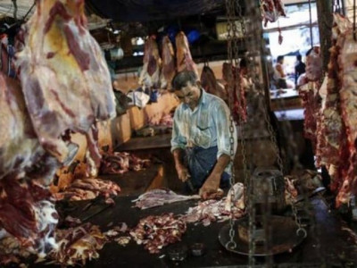 for two months indian sc suspends order barring sale of beef in kashmir