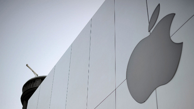 apple was holding 181 1 billion offshore more than any other us company photo afp