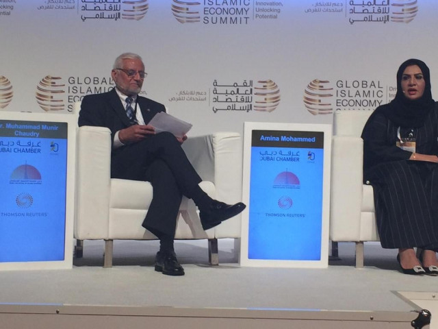 president islamic food and nutrition council of america muhammad chaudry moderating a session on halal products in dubai on october 6 2015 photo twitter asmathehalalgal president islamic food and nutrition council of america muhammad chaudry moderating a session on halal products in dubai on october 6 2015 photo twitter asmathehalalgal