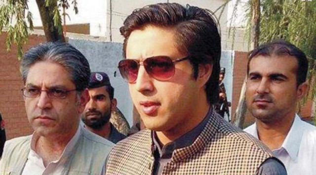 jahangir khanzada talks to reporters after pp 16 by elections results announced photo inp jahangir khanzada talks to reporters after pp 16 by elections results announced photo inp