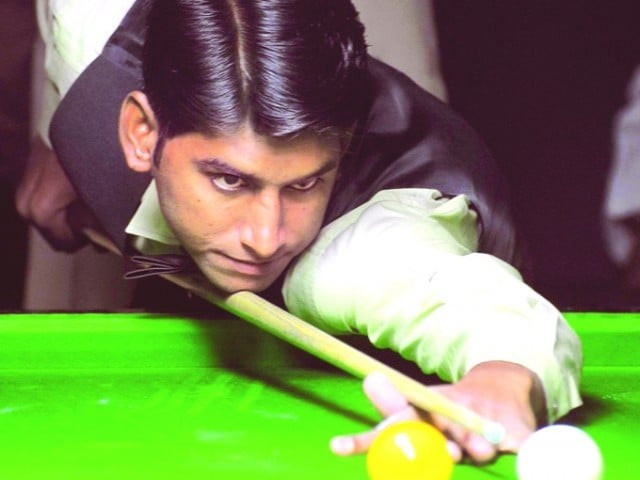 cueist defeats tariq 4 2 in 7th nbp ranking snooker championship photo express jalal qureshi cueist defeats tariq 4 2 in 7th nbp ranking snooker championship photo express jalal qureshi