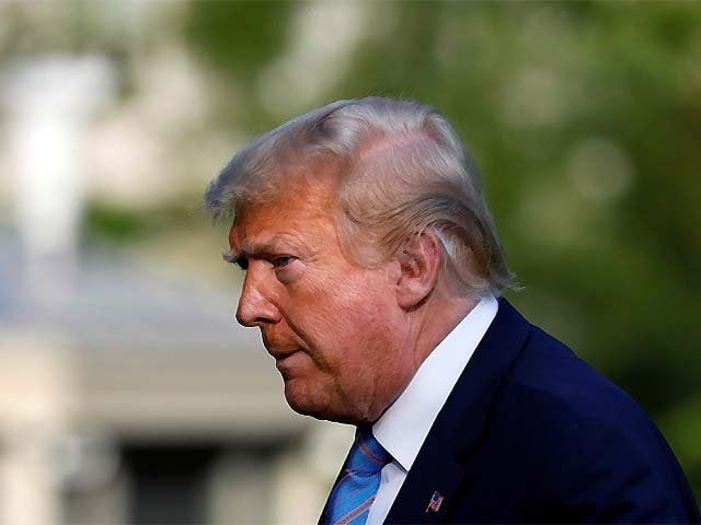 president donald trump walks on the south lawn of the white house photo reuters president donald trump walks on the south lawn of the white house photo reuters