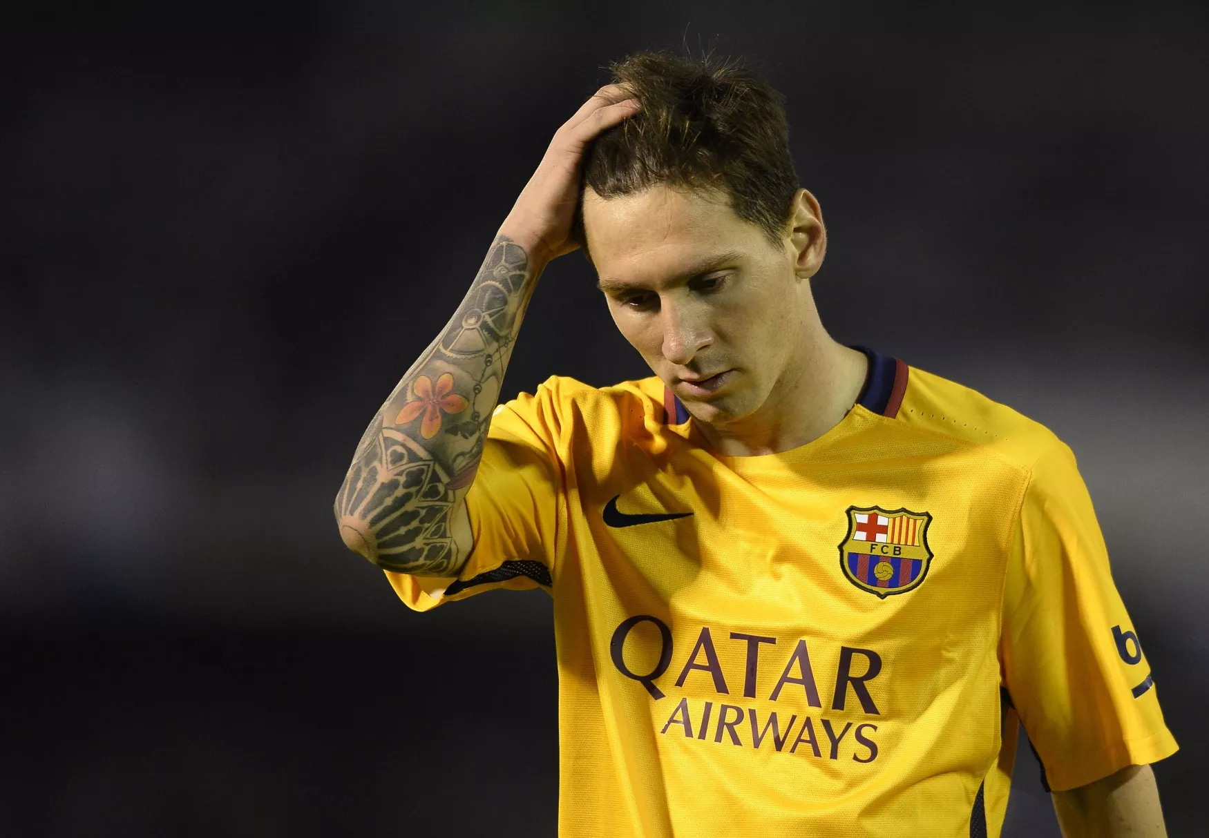 a picture taken on september 23 2015 shows barcelona 039 s argentinian forward lionel messi gesturing at the end of the spanish league football match celta vigo vs fc barcelona at the balaidos stadium in vigo photo afp a picture taken on september 23 2015 shows barcelona 039 s argentinian forward lionel messi gesturing at the end of the spanish league football match celta vigo vs fc barcelona at the balaidos stadium in vigo photo afp