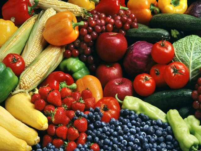 on a diet try to limit intake of these fruits and vegetables photo romafoods on a diet try to limit intake of these fruits and vegetables photo romafoods