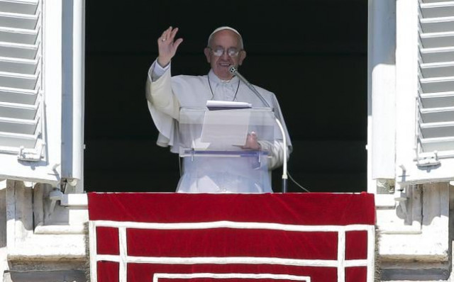 pope francis waves as he leads the angelus prayer in saint peter 039 s square at the vatican on october 11 2015 photo reuters pope francis waves as he leads the angelus prayer in saint peter 039 s square at the vatican on october 11 2015 photo reuters