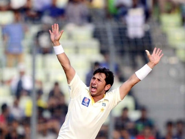we are looking into the injury and hope that he is okay by tomorrow morning misbahul haq said photo file afp we are looking into the injury and hope that he is okay by tomorrow morning misbahul haq said photo file afp