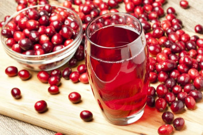 drinking cranberry juice may protect your heart drinking cranberry juice may protect your heart