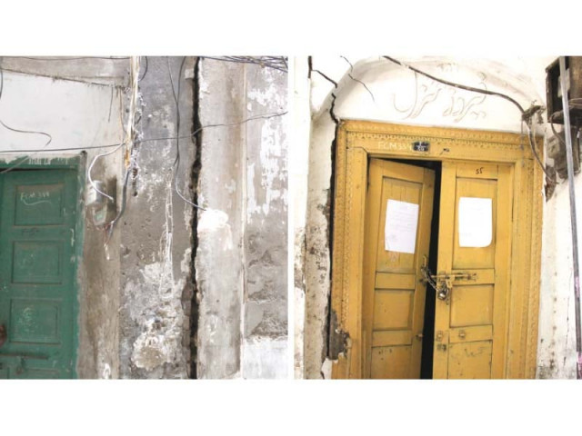 cracks have appeared in the buildings after a pipeline burst photo ayesha mir express cracks have appeared in the buildings after a pipeline burst photo ayesha mir express