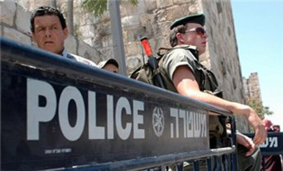 palestinian dressed as newsman stabs soldier shot dead army