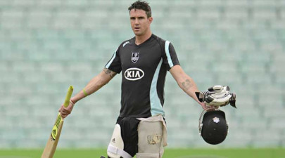 pietersen thinks it was england s mistake to hand him captain s job