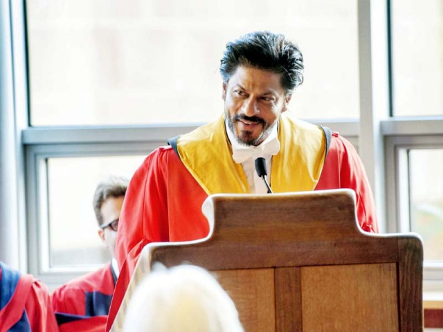khan hopes that many more of south asia s brightest minds get a chance to learn think and grow at edinburgh photo publicity khan hopes that many more of south asia s brightest minds get a chance to learn think and grow at edinburgh photo publicity