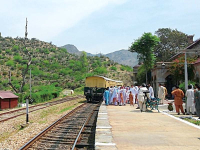 pakistan railways express cargo train in pipeline pakistan railways express cargo train in pipeline