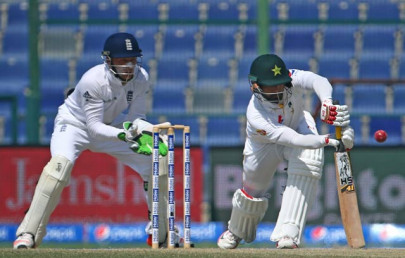 first pakistan england test ends in a draw