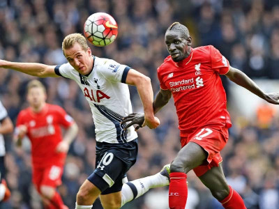 cancelled out klopp s liverpool hold tottenham to goalless draw