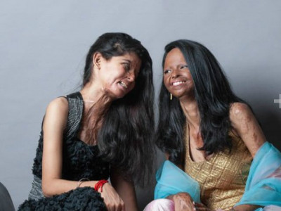 acid attack victims sheroes walk the ramp in india acid attack victims sheroes walk the ramp in india