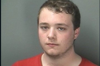 us college student arrested after attempt to remove woman s headscarf