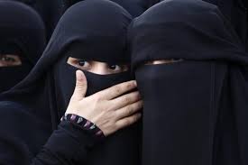 my aim in wearing the niqab to vote is to denounce the inequality between men and women in canada said leclerc photo reuters