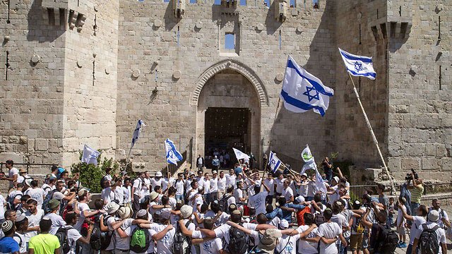 the annual jerusalem day march at the damascus gate photo afp