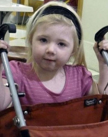 this undated handout picture released on october 21 2015 by the new south wales police shows two year old girl khandalyce kiara pearce whose remains were found in a suitcase australian police october 21 2015 said a young child 039 s skeleton found in a suitcase earlier this year was the daughter of a woman whose bones were found 1 100 kilometres 684 miles away five years ago photo afp this undated handout picture released on october 21 2015 by the new south wales police shows two year old girl khandalyce kiara pearce whose remains were found in a suitcase australian police october 21 2015 said a young child 039 s skeleton found in a suitcase earlier this year was the daughter of a woman whose bones were found 1 100 kilometres 684 miles away five years ago photo afp