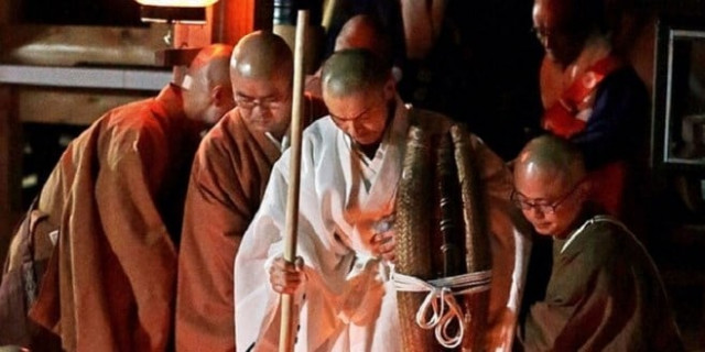 kogen kamahori c dressed in white robe photo afp kogen kamahori c dressed in white robe photo afp