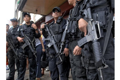 philippines gun attack two chinese diplomats shot dead