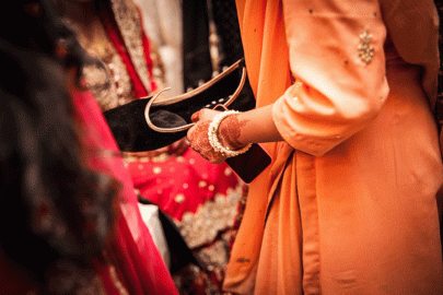 10 of the world s most bizarre wedding traditions