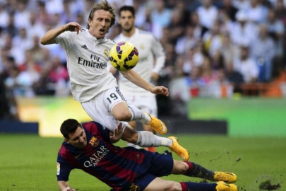 corruption probe assistant referee asked to favour real in el classico reports corruption probe assistant referee asked to favour real in el classico reports