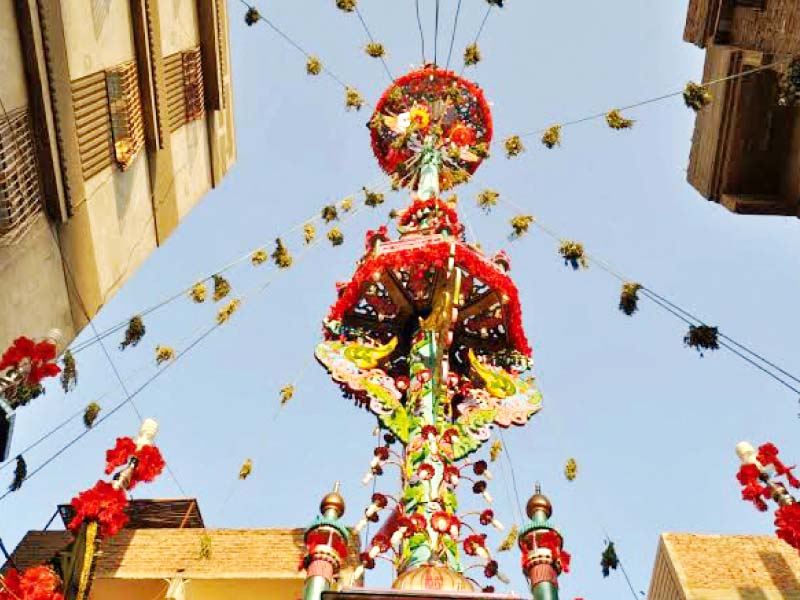 wadhan jo pirh is one of the tallest alams in hyderabad going up to 92 feet in height it is also the most expensive alam decorated with real gold qadam gah maula is 90 feet in height qasain butchers jo pirh was built earlier in the 20th century khair shah jo pirh was built even before the talpurs came to rule in hyderabad photos adeel ahmed express