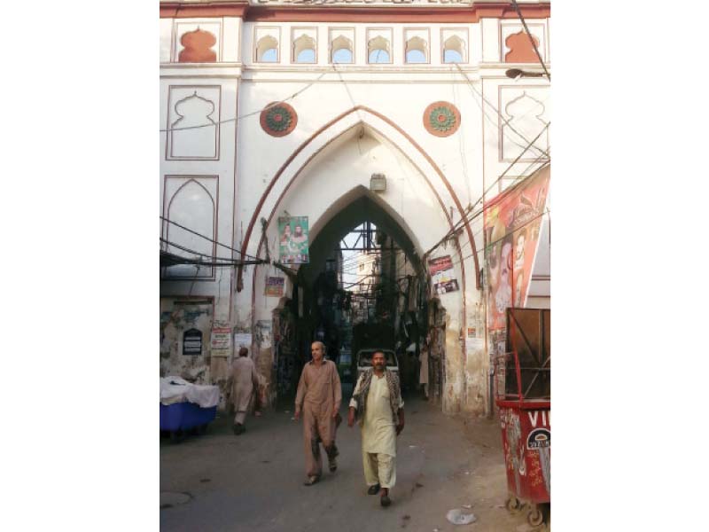 a view of the bhati gate photo shafiq malik express
