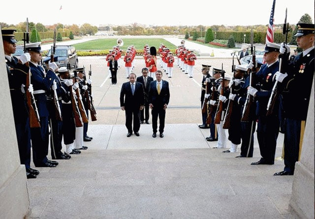 prime minister nawaz sharif arrives at pentagon on october 22 2015 photo courtesy radio pakistan prime minister nawaz sharif arrives at pentagon on october 22 2015 photo courtesy radio pakistan