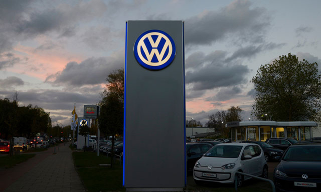 volkswagen hopes to become global battery supplier