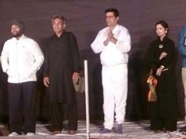 shiv sena disrupted pakistani play in india photo manoj kumar shiv sena disrupted pakistani play in india photo manoj kumar