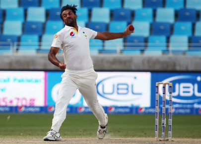 2nd test wahab reported for footy tricks with cricket ball   reports 2nd test wahab reported for footy tricks with cricket ball   reports