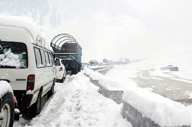 vehicles are seen stranded in naran valley of khyber pakhtunkhwa on october 26 2015 photo online