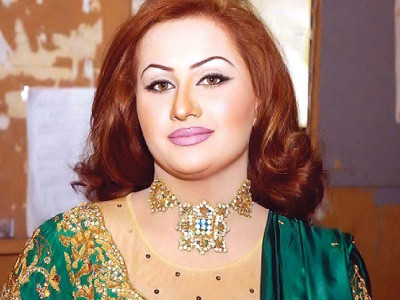 nargis finds bliss in ringing the curtain up nargis finds bliss in ringing the curtain up