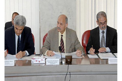 parliamentary committee on cpec western route as dual carriageway recommended