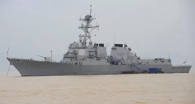 the uss lassen passed within 12 nautical miles of at least one of the land formations beijing claims in the disputed spratly islands us defence officials say photo afp the uss lassen passed within 12 nautical miles of at least one of the land formations beijing claims in the disputed spratly islands us defence officials say photo afp