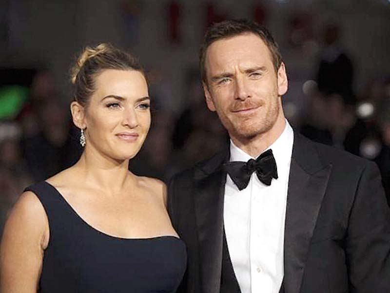 cast members kate winslet and michael fassbender at closing night premiere of steve jobs at the bfi london film festival 2015 photo reuters