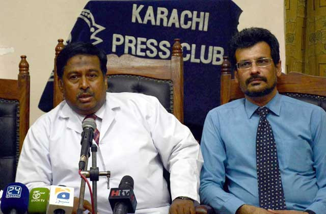dr nadim siddiqui a member of pakistan association of dermatology and international society of dermatology speaking at a press conference in karachi on october 27 2015 photo express mohammad azeem dr nadim siddiqui a member of pakistan association of dermatology and international society of dermatology speaking at a press conference in karachi on october 27 2015 photo express mohammad azeem