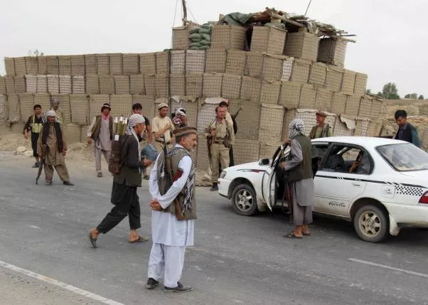 afghan local police alp keep watch at a checkpoint at chardara district in kunduz province afghanistan june 23 2015 photo reuters afghan local police alp keep watch at a checkpoint at chardara district in kunduz province afghanistan june 23 2015 photo reuters