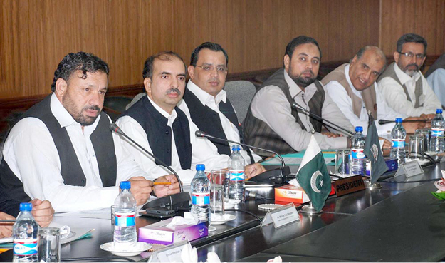 meeting convened by minister for finance muzaffar said at the kpcci office photo inp