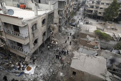syria regime raids kill 8 civilians outside damascus syria regime raids kill 8 civilians outside damascus