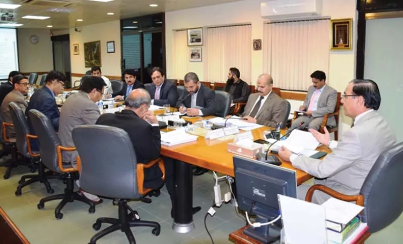 chairman qamar zaman chaudary reviewed the performance of all regional offices of the bureau for the third quarter of this year photo express chairman qamar zaman chaudary reviewed the performance of all regional offices of the bureau for the third quarter of this year photo express