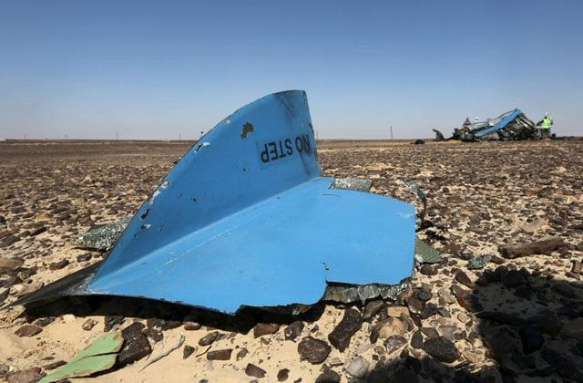 the debris from a russian airliner is seen at its crash site at the hassana area in arish city north egypt november 1 2015 photo reuters the debris from a russian airliner is seen at its crash site at the hassana area in arish city north egypt november 1 2015 photo reuters