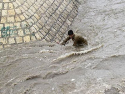 cyclone heads for yemen after injuring 200 islanders cyclone heads for yemen after injuring 200 islanders