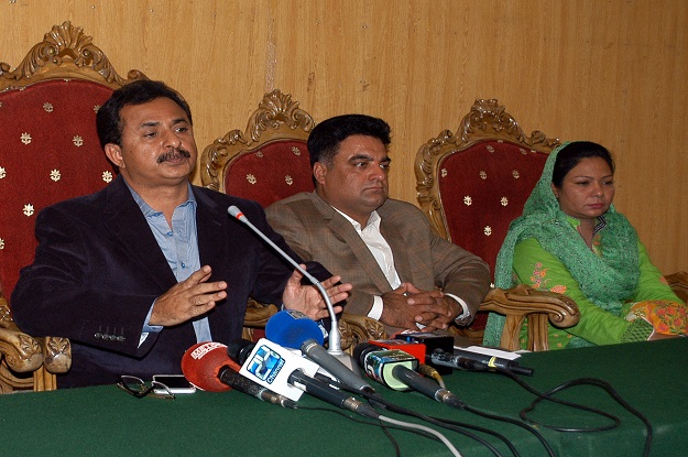 pakistan muslim league quaid e azam pml q in sindh haleem adil sheikh addressing a press conference photo express