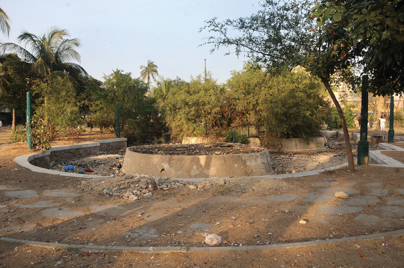 a view of neglected jahangir park in karachi photo file