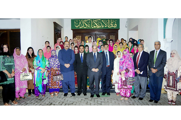 balochistan uet delegations calls on cm shahbaz sharif photo nni