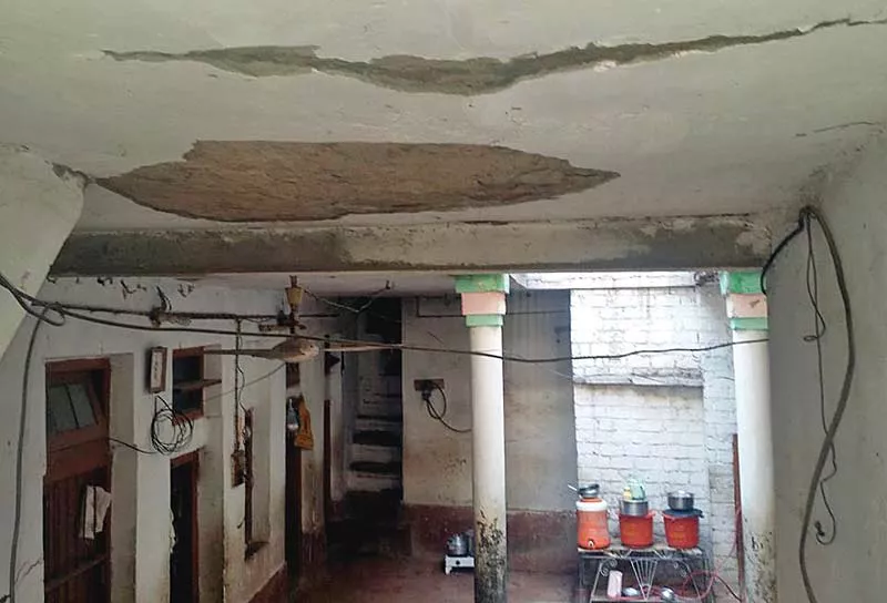 a house shows visible cracks on the ceiling photo express a house shows visible cracks on the ceiling photo express